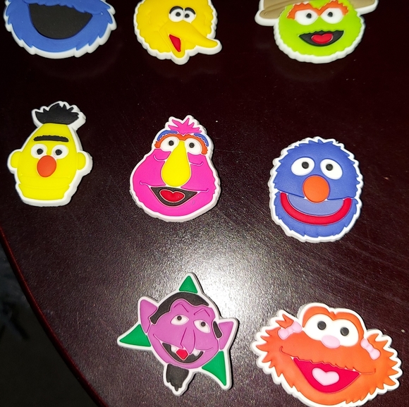 Sesame street Crocs charms 11pc pvc - Picture 2 of 2